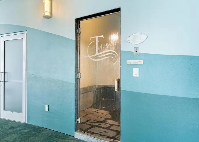 Turquoise C2206 * Pensacola
